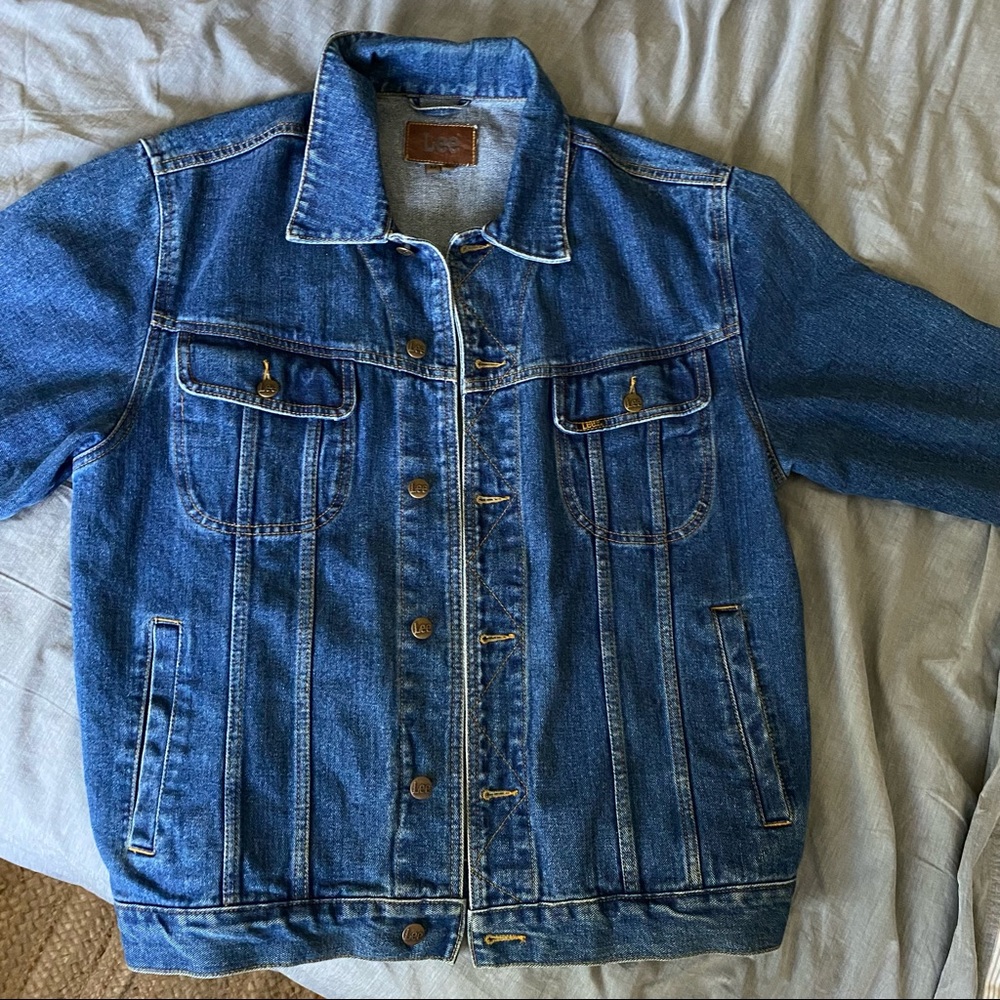 Dark wash Lee denim jacket